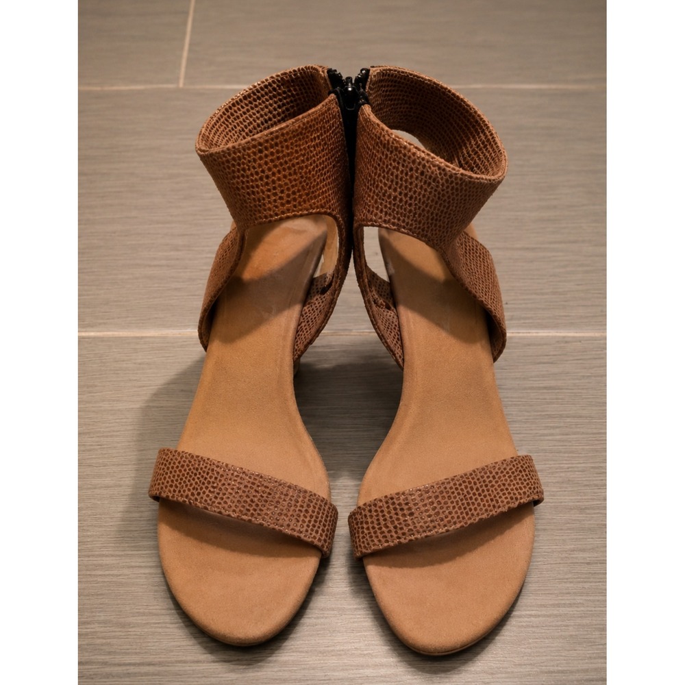 Onex Womens Tan Lizard Embossed Ankle Cuff Sandals Gold Heel Made in Italy 37